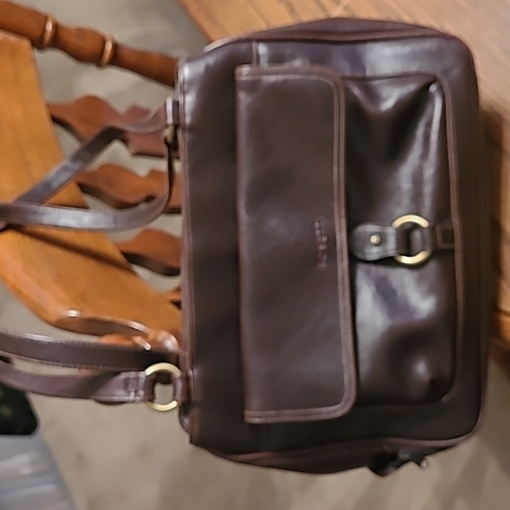 Rosetti leather purse